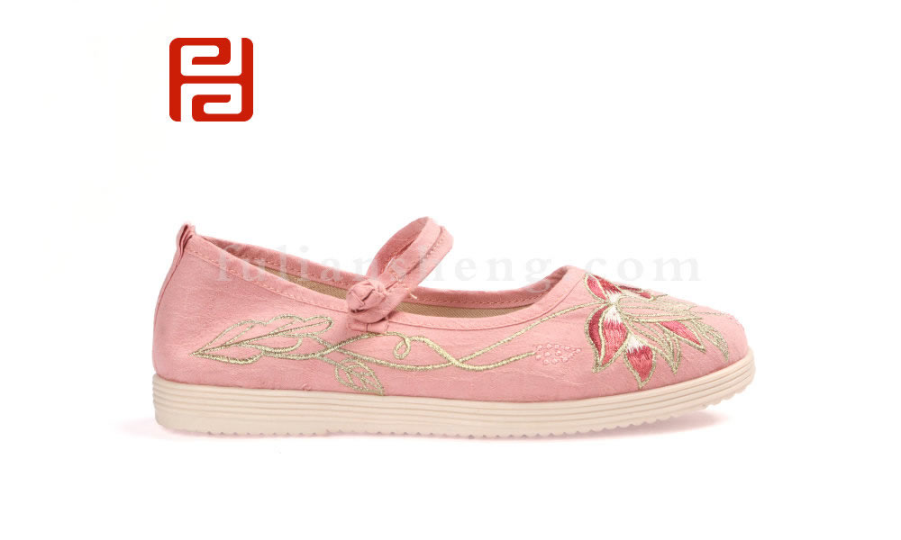 福连升中国风汉服绣花女鞋 春秋老北京布鞋平底古风单鞋图片