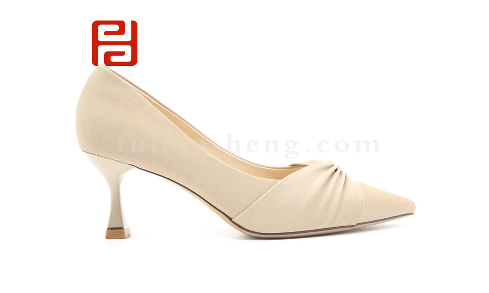 尖头中跟鞋 魅力时装女鞋