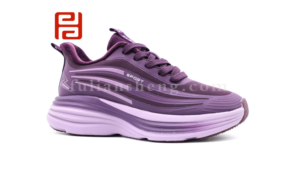 福连升冬季新款运动生活女鞋快乐运动鞋