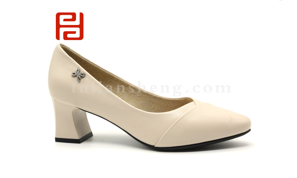 福连升尖头单鞋女真皮粗跟春款粗高跟浅口休闲工作皮鞋