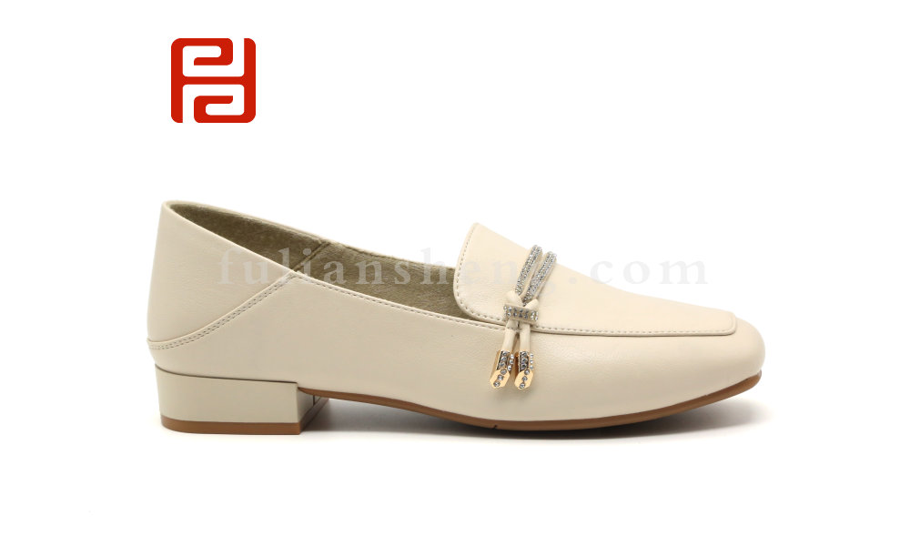 福连升女士浅口休闲鞋单鞋乐福英伦风方头低跟豆豆鞋图片