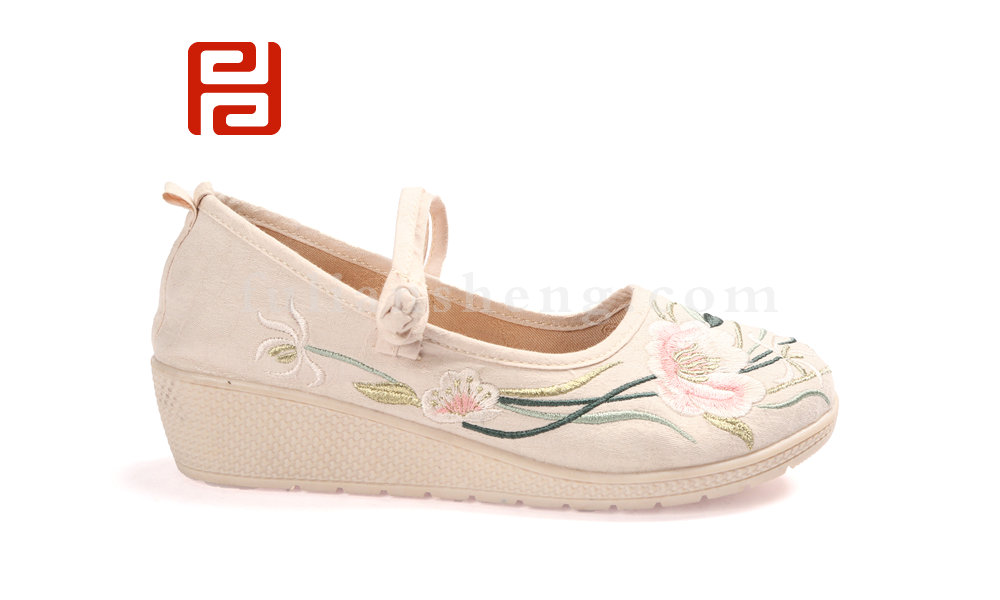 福连升老北京布鞋春时尚民族风绣花坡跟女单鞋(图2)