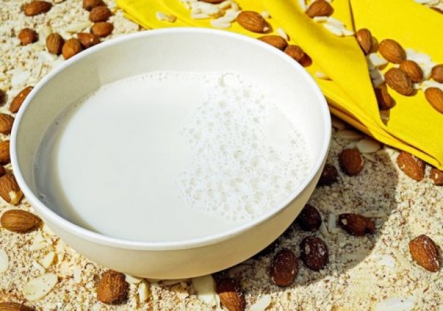 日摄入量需1200毫克？细数中老年人补钙的食物有哪些？